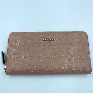 Coach Zip Around Accordion Wallet Blush NWT